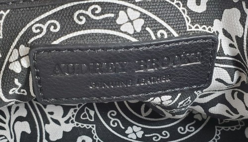 Audrey Brooke Black White Leather Handbag - Picture 8 of 14