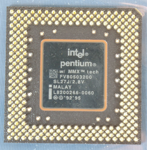 Pentium MMX Processor Socket 7 200MHz FV80503200 SL27J 1995 - Works? Scrap? - Picture 2 of 4
