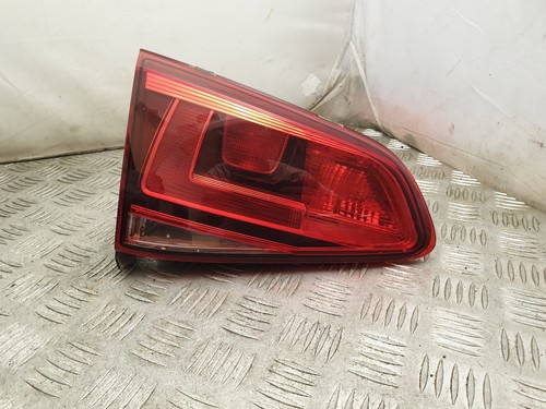 VW Golf VII 5G1 Linke Seite Heck Rücklicht 5G0945093EA 2015 LHD