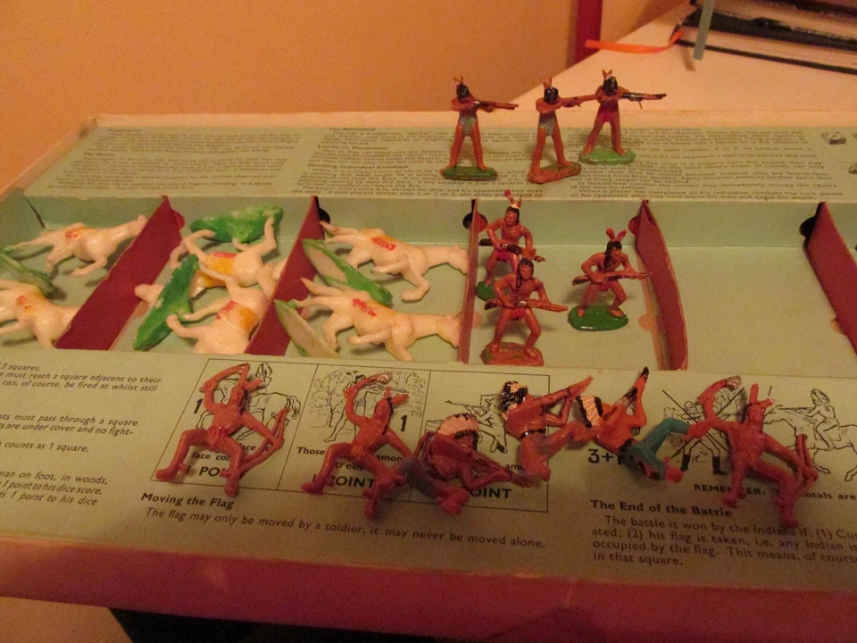 Waddington's The Battle of the Little Big Horn Game 1964 100% complete - Image 3 of 4