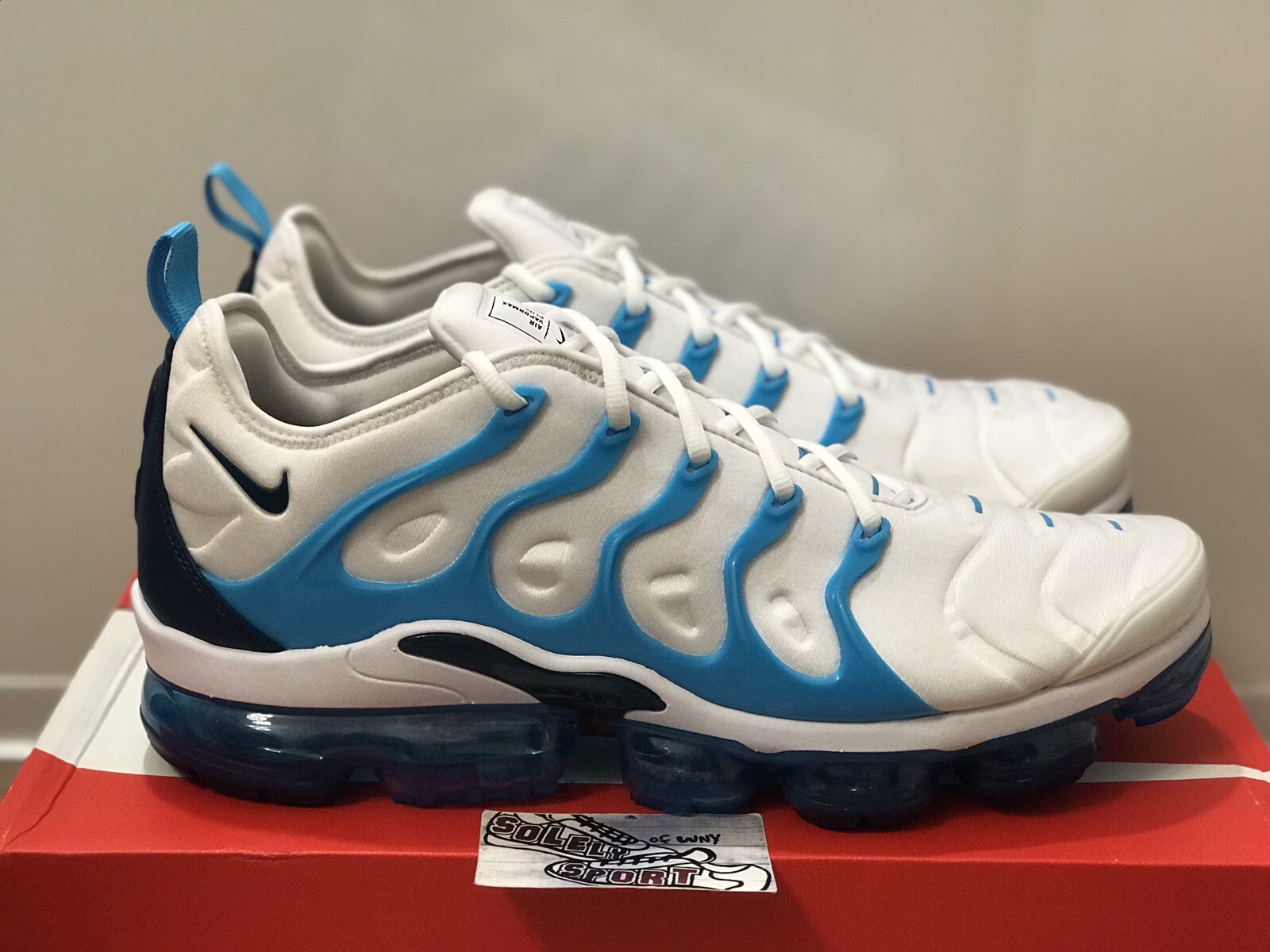 new vapormax plus