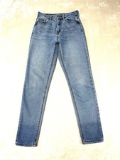 American Eagle Jeans Women  s Size 00 Blue Mom Jeans