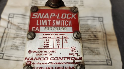 Namco 700 70100 Snap Lock Limit Switch. NEW SURPLUS - Picture 2 of 5
