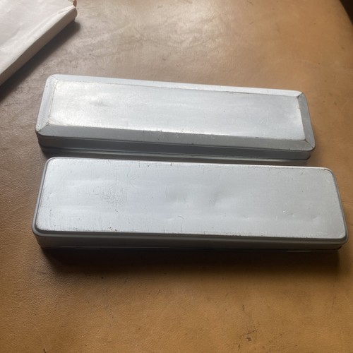 Bins 2 X A.W. Faber Castell Original Tin Boxes 22 X Unsharpened Pencils Germany - Foto 11 di 11