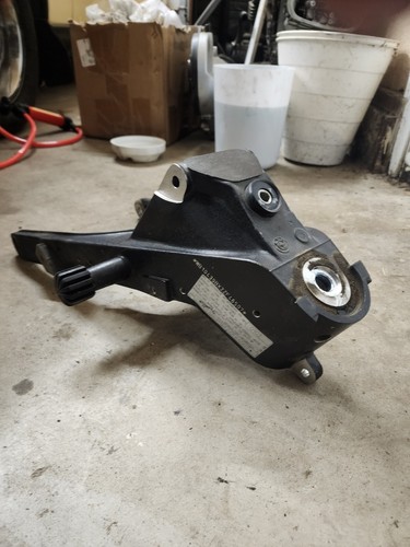 2002 00-06 BMW R1150 R1150R MAIN FRAME CHASSIS - Picture 4 of 5