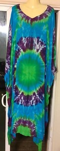 Tie-Dye-Caftan-Plus-Size