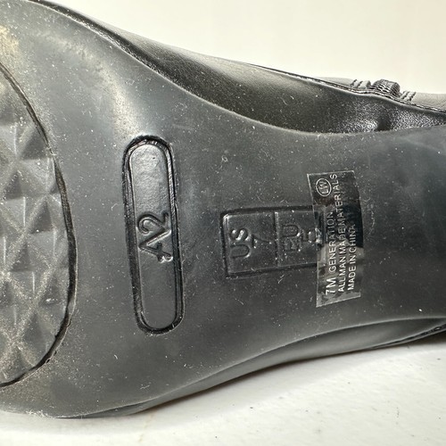 A2 by Aerosoles | Womens Black Generation Boot Lightly Worn in Box - Size 7 - Imagen 6 de 7
