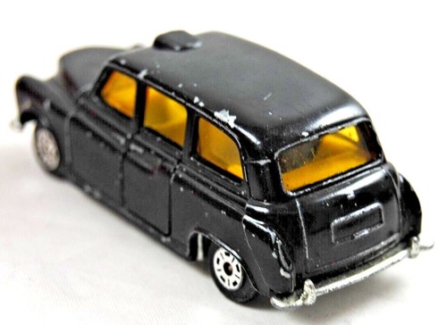 Corgi Juniors ASTON MARTIN JAGUAR MORGAN TRIUMPH VOLVO LONDON BUS & TAXI Mix Lot - Picture 185 of 237