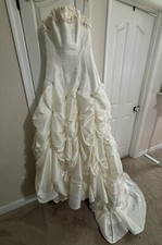 Maggie Sottero Pearl Color Wedding Dress Princess Style With Corset Back Size 10