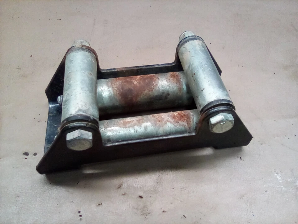 Arctic Cat 300 1999 4x4 99 00 01 500 cabrestante de advertencia Fairlead placa de rodillo elevación de arado Foto 3 de 4