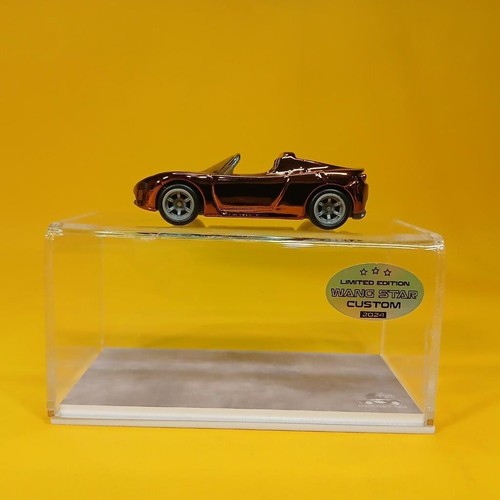 (Lot 2) Hot Wheels 2008 TESLA ROADSTER +Brown CHROME (WANGSTAR ) CM6 REAL RIDERS - Picture 8 of 19