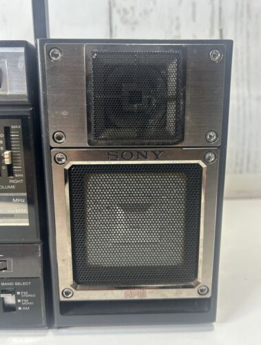 RARE VINTAGE SONY CFD-5 BOOMBOX RADIO CD CASSETTE PLAYER ~VIDEO~ - Picture 4 of 8