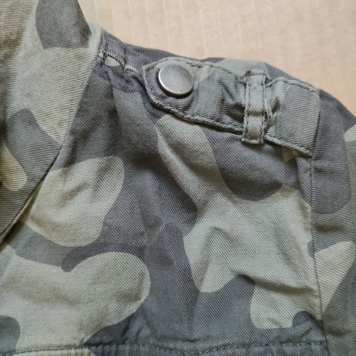 Tilly's White Fawn Green Camo Print Jacket Kids Youth X-Large Lightweight Zip Up - Picture 8 of 13
