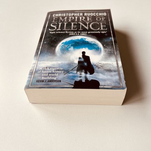 Empire of Silence (Sun Eater)-Christopher Ruocchio, 978147321827 - Picture 4 of 11