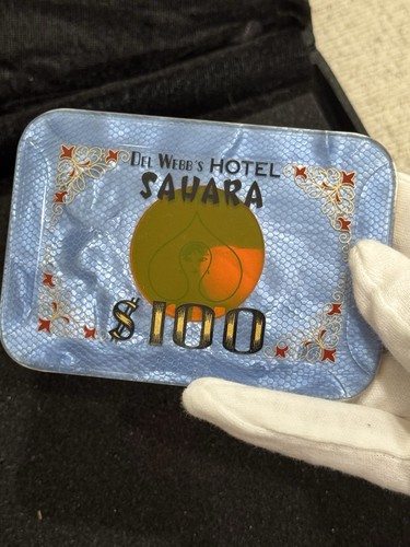 Vintage $100 Del Webb’s Sahara Hotel Casino Baccarat Plaque #0243 - Las Vegas