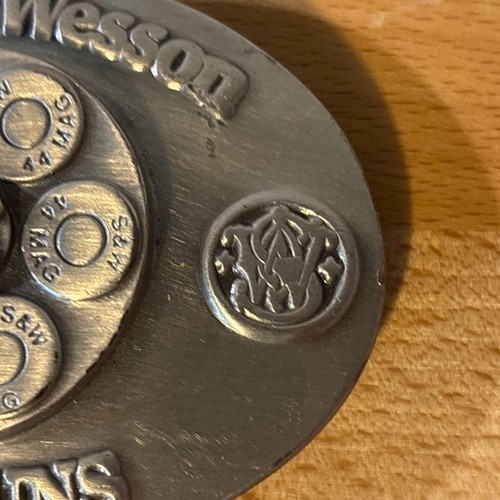 DE COLECCIÓN 1989 SMITH & WESSON PISTOLA/ARMA DE FUEGO HEBILLA DE CINTURÓN B300 “Plata” - Imagen 5 de 12