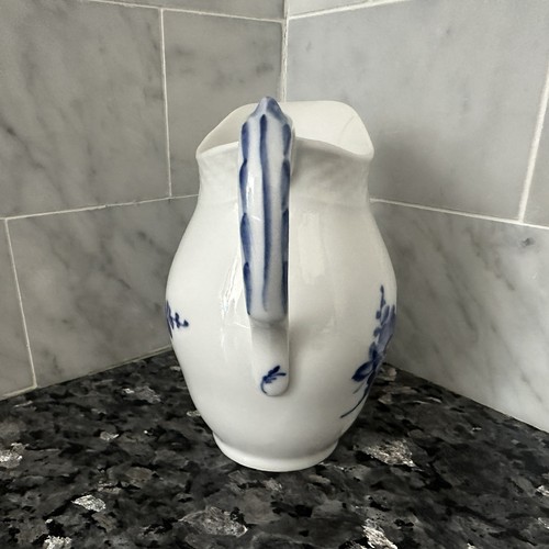 Royal Copenhagen Blue Flowers Braided Creamer Pitcher 10 / 8026 1st Quality - Picture 3 of 7