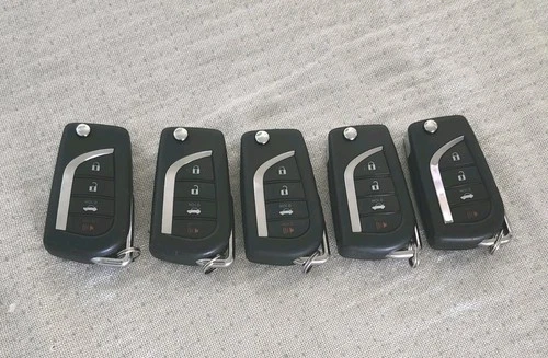 Sale Lot 5 OEM Toyota Remote Entry Smart Key Fob FCC ID: HYQ12BFB 4 Button Fobs - product listing photo