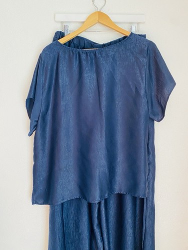 RIPLEY RADER - SET TOP PANTALONI YACHT CREPE RASO BLU NAVY 4 GAMBE LARGHE - Foto 2 di 9
