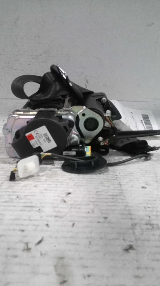 Used Front Left Seat Belt Front fits: 2019 Audi A5 Convertible driver retractor - Image 2 of 4