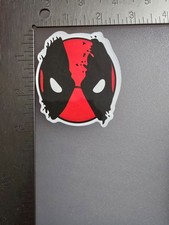 Deadpool Head Vinyl Decal Sticker Skateboard/Laptop/Luggage