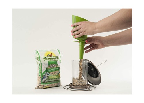 Wagner's 52003 Classic Blend Wild Bird Food, 6-Pound Bag 6 Pound (Pack of 1) - Picture 6 of 7