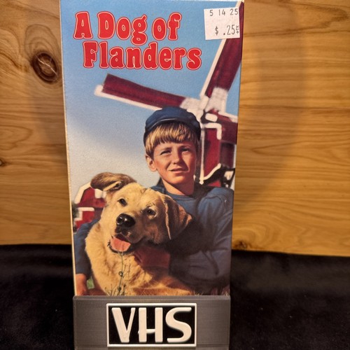 A Dog of Flanders (VHS, 1992) * Buy 2 Get 1 Free - Bundle Shipping Discount - Imagen 1 de 2