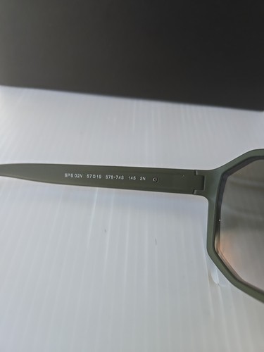 Gafas de sol Prada para mujer Sps02v marco verde nuevas - Imagen 3 de 7