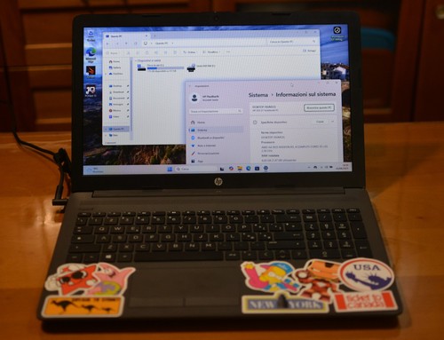 Notebook pc portatile HP 255 G7 ENVY PAVILLON 15 SSD 256 GB WINDOWS 11 + BORSA