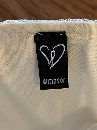 Windsor Dress for Prom Size M - Picture 6 of 8