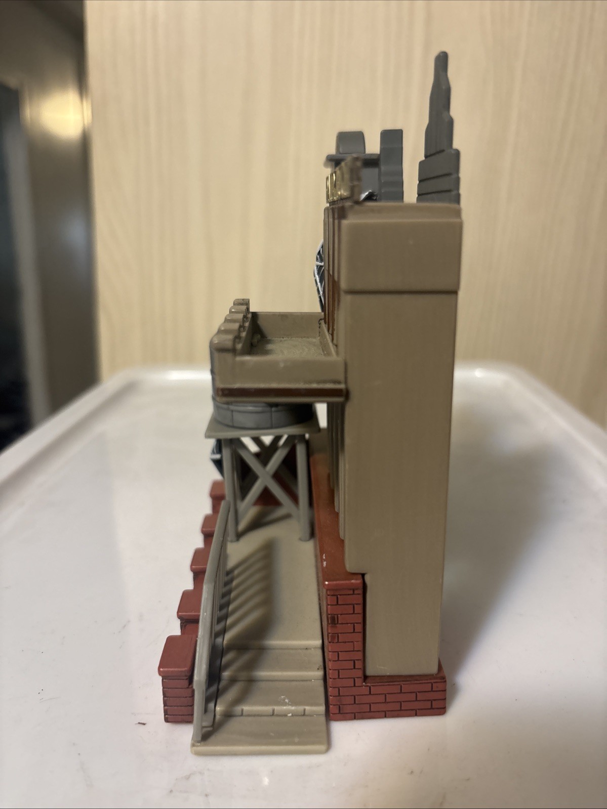 Picture 2 of 5