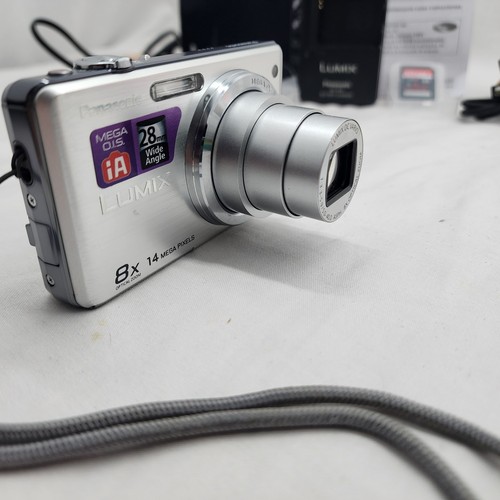 Panasonic Lumix Silver DMC-FH20 14.1MP Digital Camera 8x Optical Zoom Bundle - Picture 21 of 24