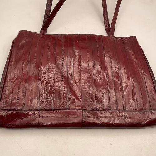 Vintage Eeel Skin Purse Made In Korea Wine Double Strap EUC - Picture 4 of 7