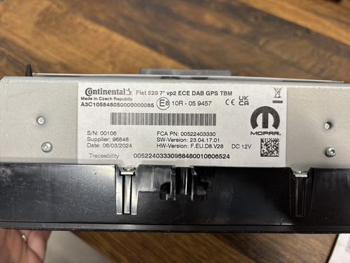 original Jeep Renegade Autoradio Radio K68670799AA 52240333 - Picture 5 of 7