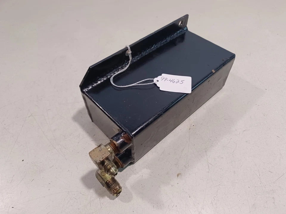 TANQUE DE FLUIDO HIDROELÉCTRICO TORO EXMARK 99-4625 Foto 3 de 3