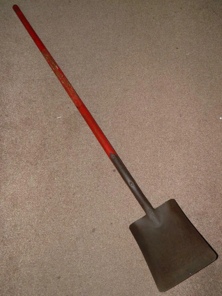 Spear shovel cheap