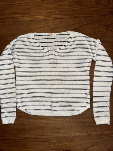 SO Heritage Women's pullover sweater - White with Blue stripes - Medium - Picture 1 of 13