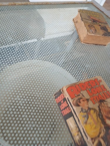 4  Big Little Books, Charlie Chan, Tailspin Tommy, The G-man, Riders Lone Trails - Picture 5 of 13