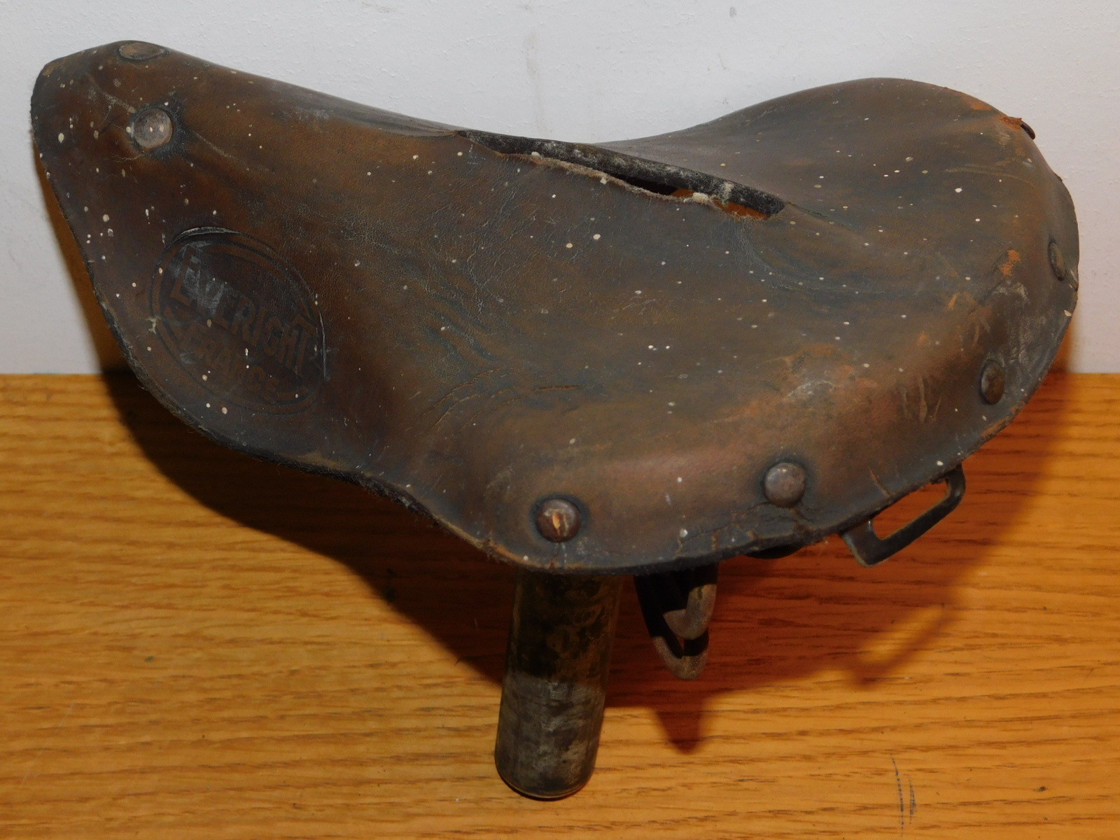 1910 1920 ancien SELLE cuir EVERIGHT FRANCE vintage OLD BIKE saddle VELO sattle 1910 1910 1910 1920 ancien SELLE cuir EVERIGHT FRANCE vintage OLD BIKE saddle VELO sattle 590112
