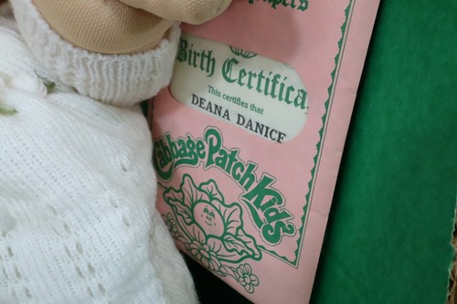 1985 Cabbage Patch Kids Girl Doll w/ BOX Red Pigtails Blue Eyes One Tooth HM5 - Picture 4 of 15