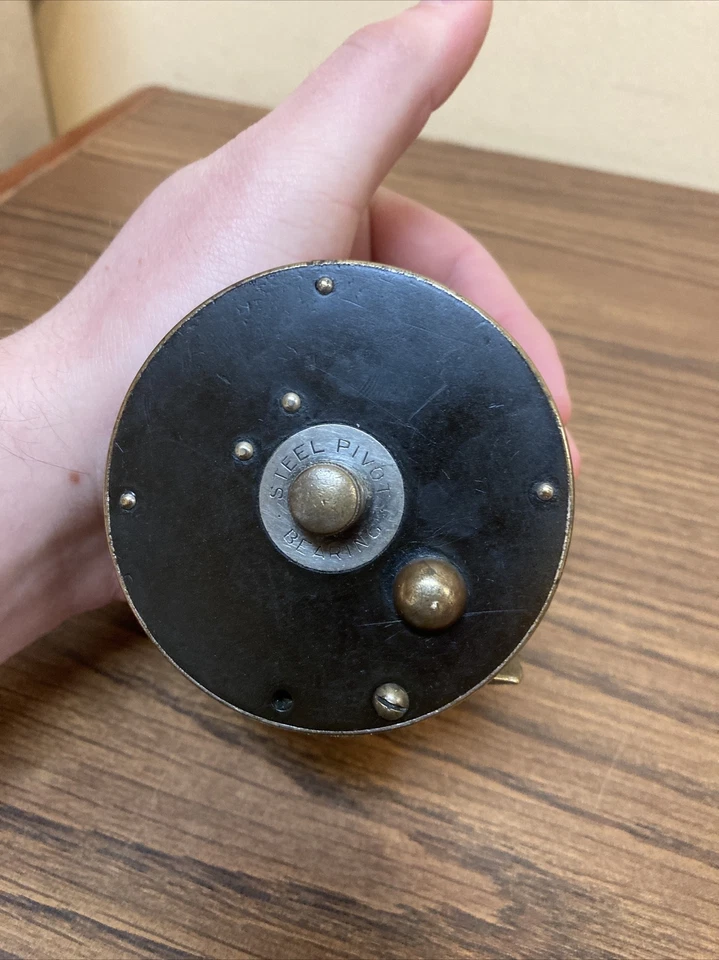 Carrete de pesca vintage Pacific Surfcasting #150 Foto 4 de 4