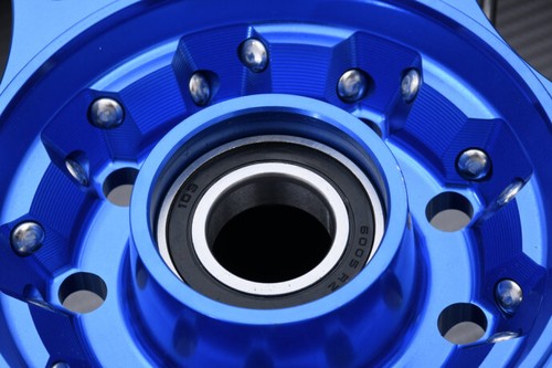 Blue Supermoto Spoked Rim / Rear Wheel HUSABERG FE 350 2013-2014 5"x17" - Picture 3 of 6