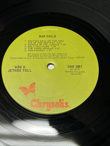 Jethro Tull - War Child LP - Chrysalis VG+/ Cover is VG "Bungle in the Jungle" - Picture 10 of 12