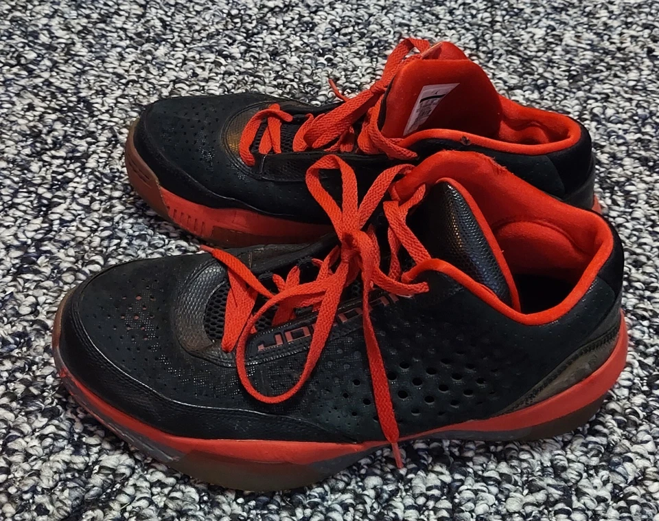 Talla 12 - Jordan 2010 Team Bred Foto 3 de 4