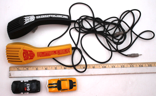 2007 Micro Scalextric HO Slot Cars Controllers BUMBLE BEE + BARICADE TRANSFORMER - Picture 2 of 7
