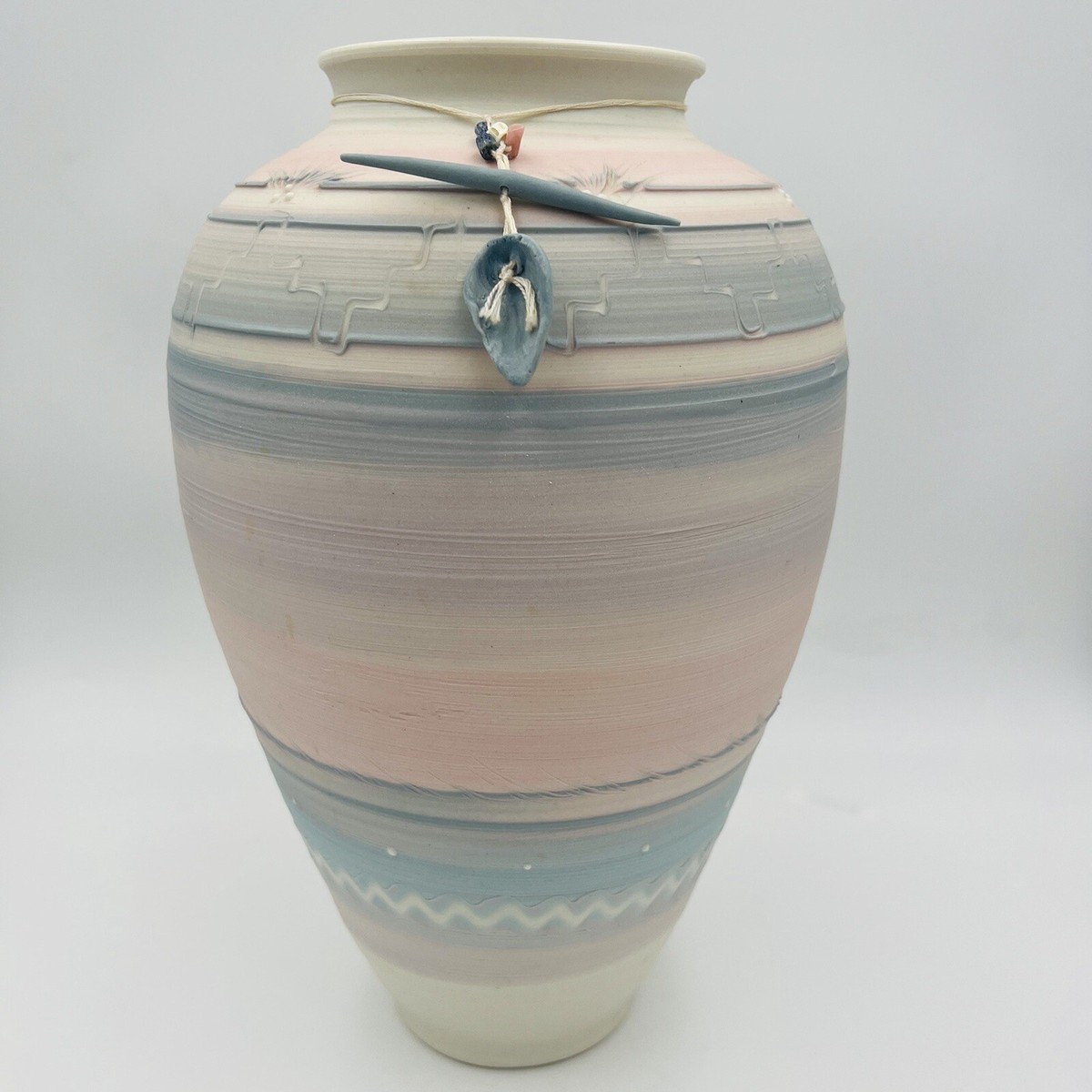 MCM pottery Vase (DEB) MCM pottery Vase (DEB)