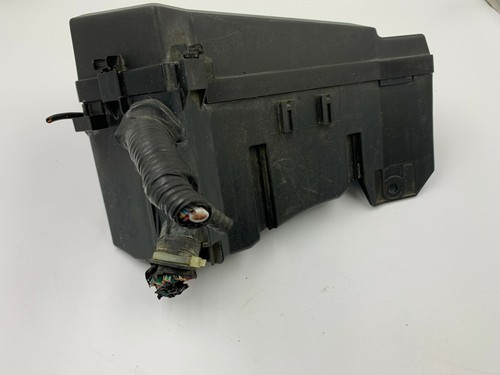 2010-2014 Subaru Legacy Fuse Box Relay Module Block Relay OEM B02B57002 - Picture 8 of 12