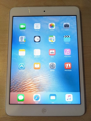 Apple iPad Mini - 16GB - WiFi - Silver - Original Box - Good condition - Picture 5 of 11