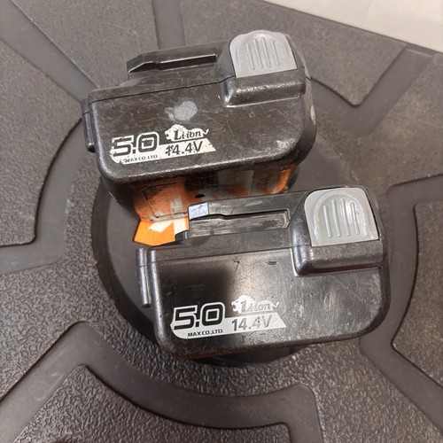 MAX RB440T Rebar Tier Rebar tying machine "5Ah" Battery x 2 Charger RB-440T-B2C - Picture 11 of 17