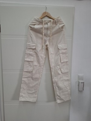 Sommer Stoffhose Jeans Wide Leg Beige Creme Weiss Elfenbeinfarbe Gr. 34 Bershka